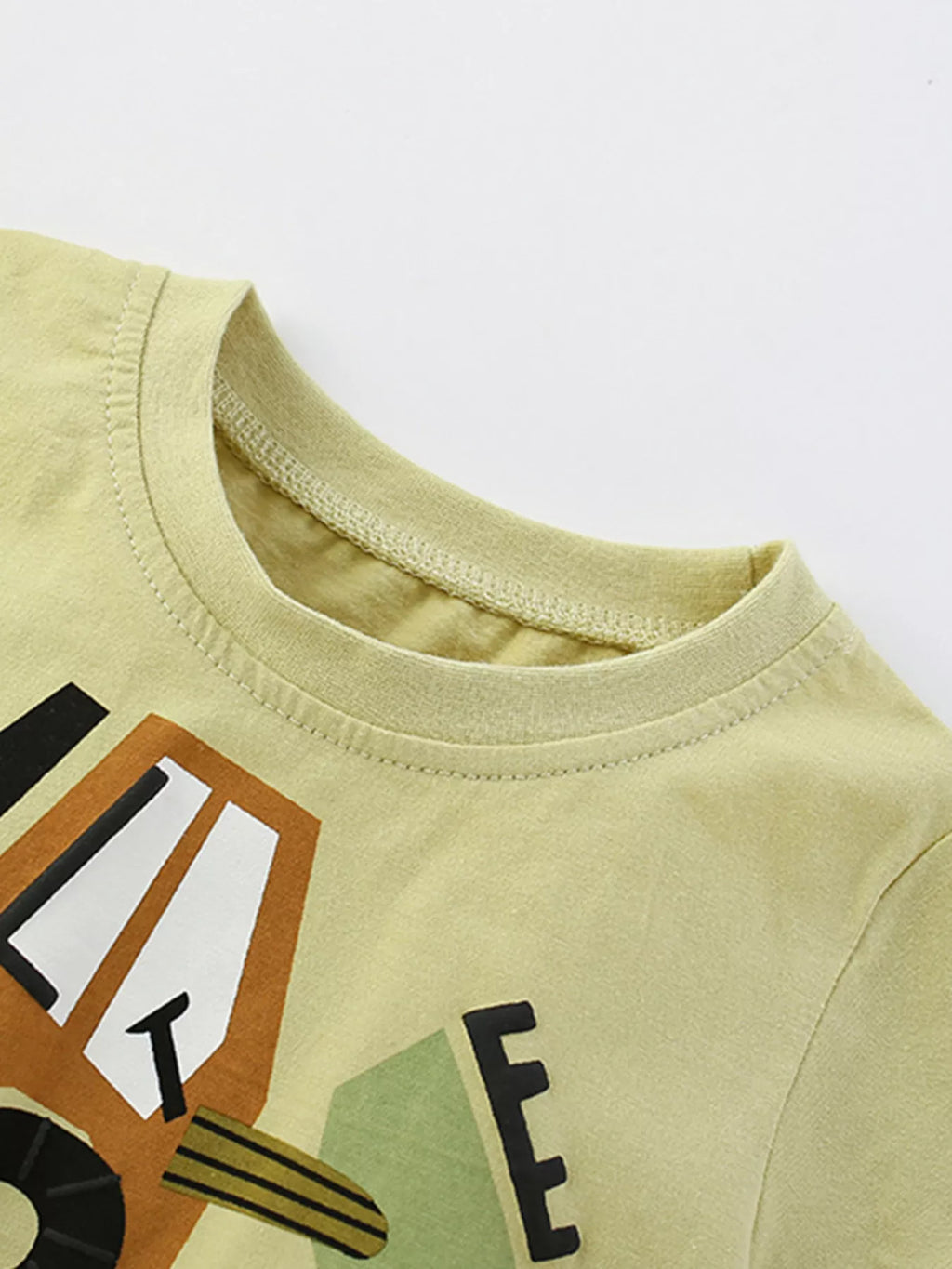 Children's Cartoon Excavator Round Neck Tee and Shorts Set