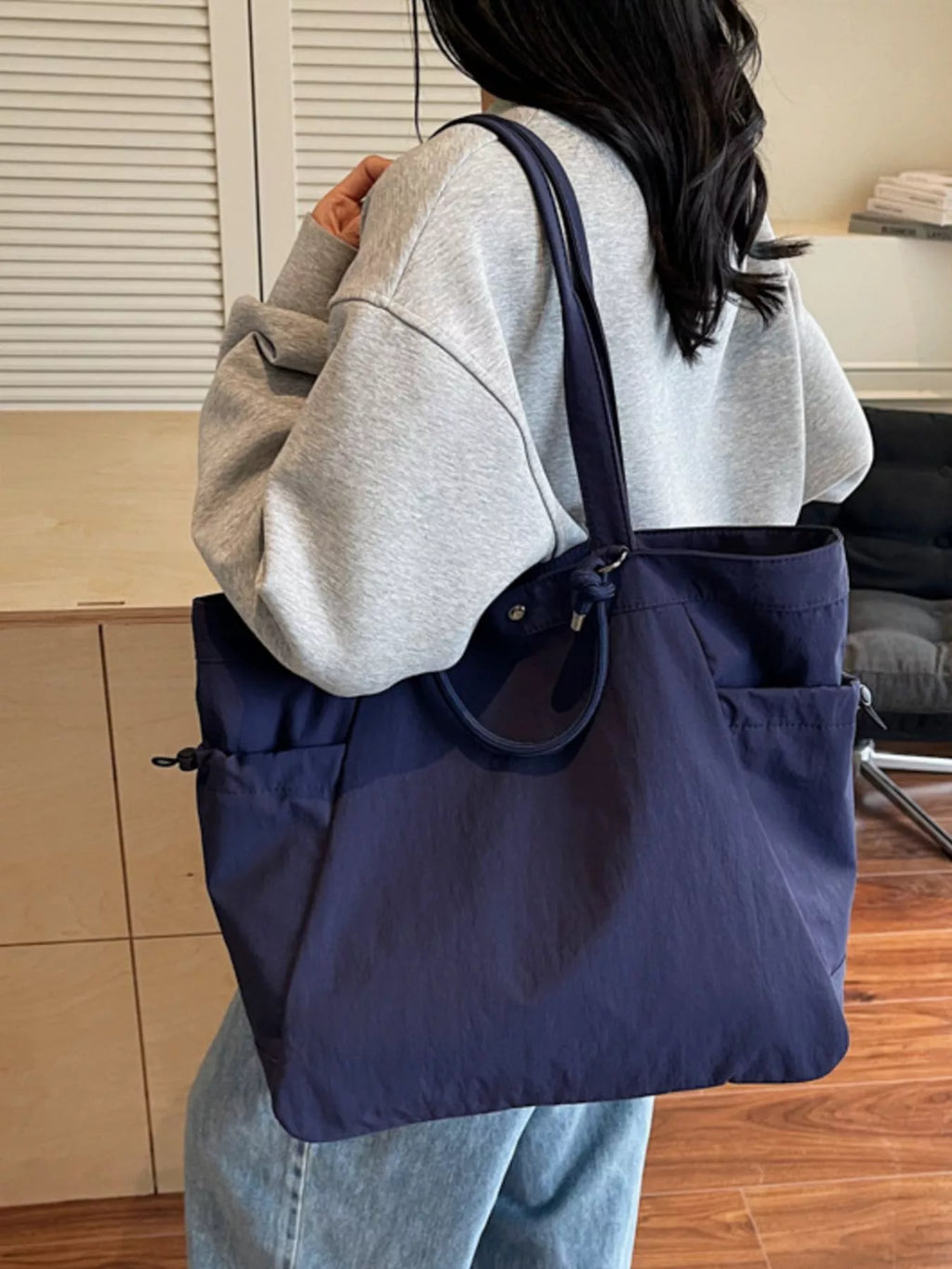 Nylon Lightweight Large Capacity Shoulder Bag