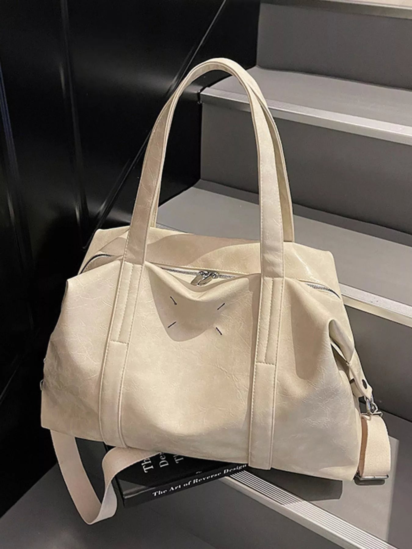 Vintage Style Leather Travel Bag