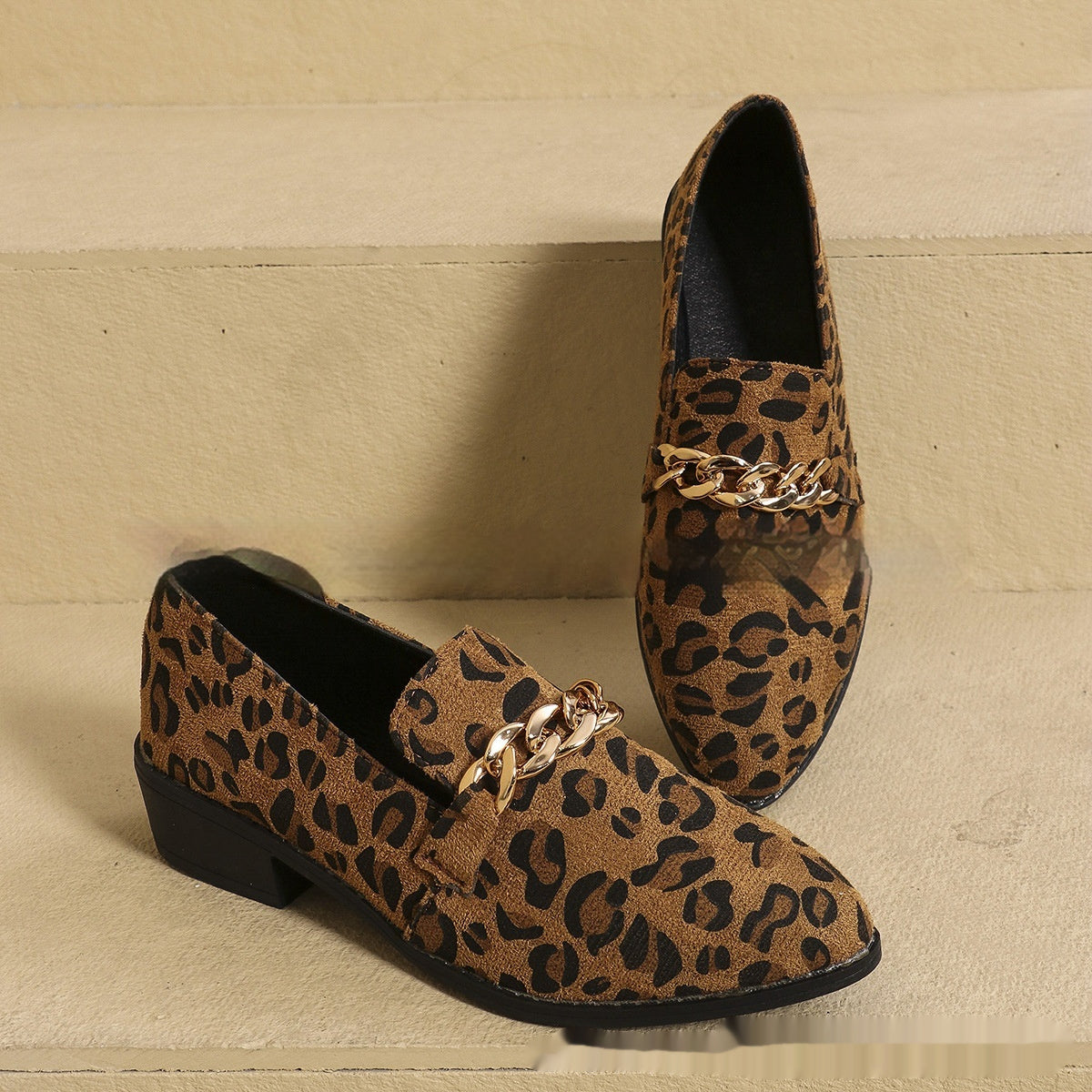 Women’s Leopard Print Pumps