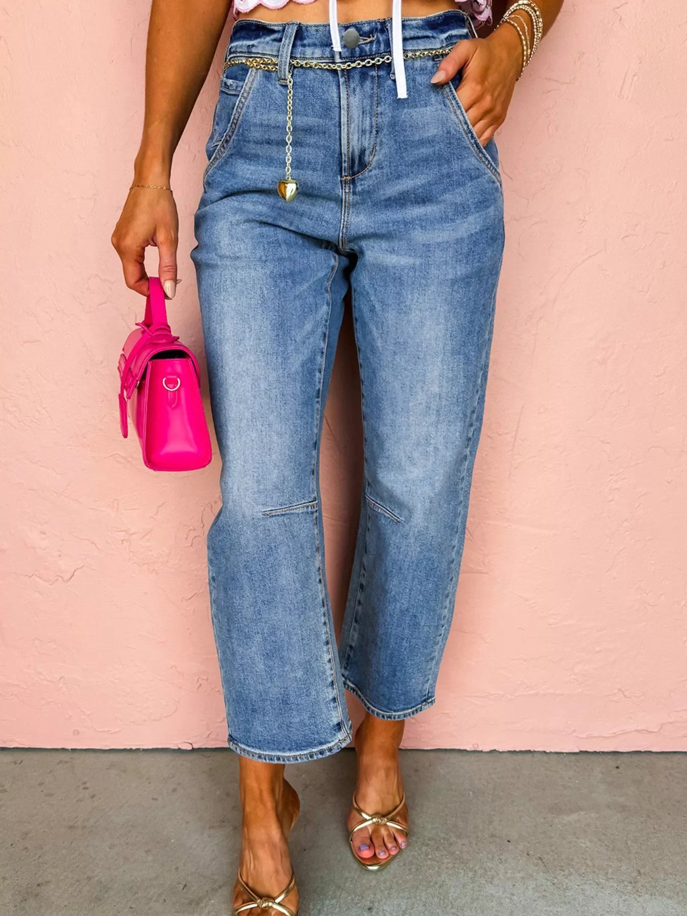 Seam Detail Loose Fit Cropped Jeans