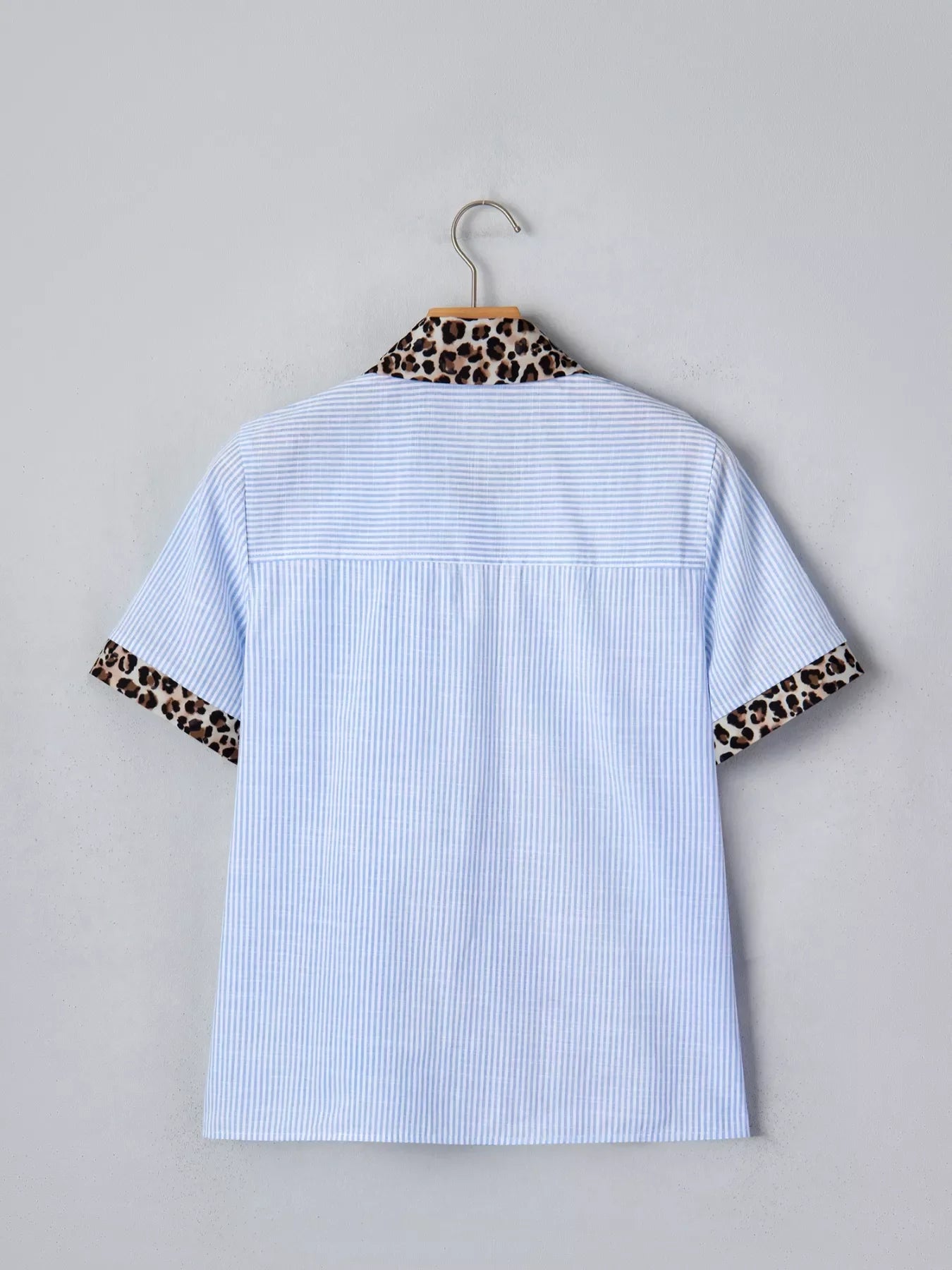 Stripe Leopard Contrast Collar Short Sleeve Shirt