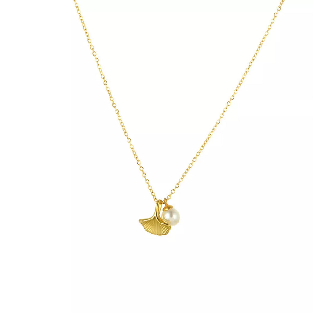 Pearl & Shell Pendant Necklace