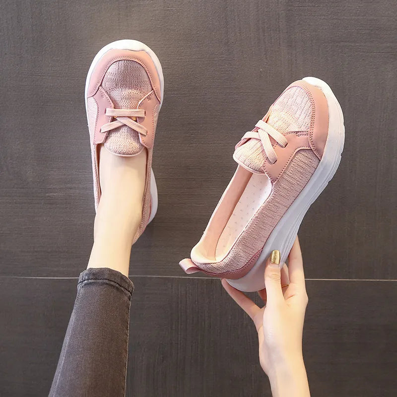 Round Toe Lace Up Sneakers