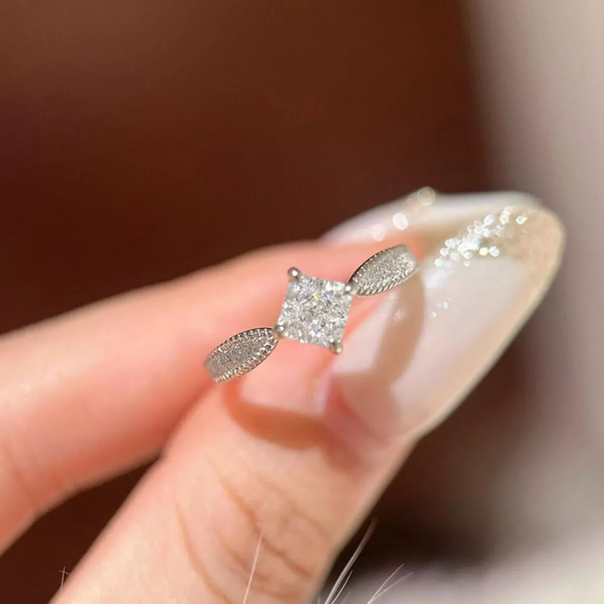1 Carat 925 Sterling Silver Moissanite Geometric Ring