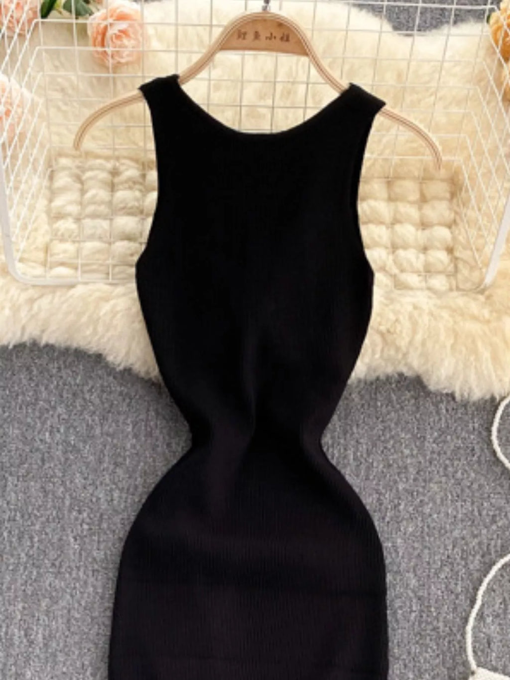 Knot Back Sleeveless Knit Bodycon Midi Dres