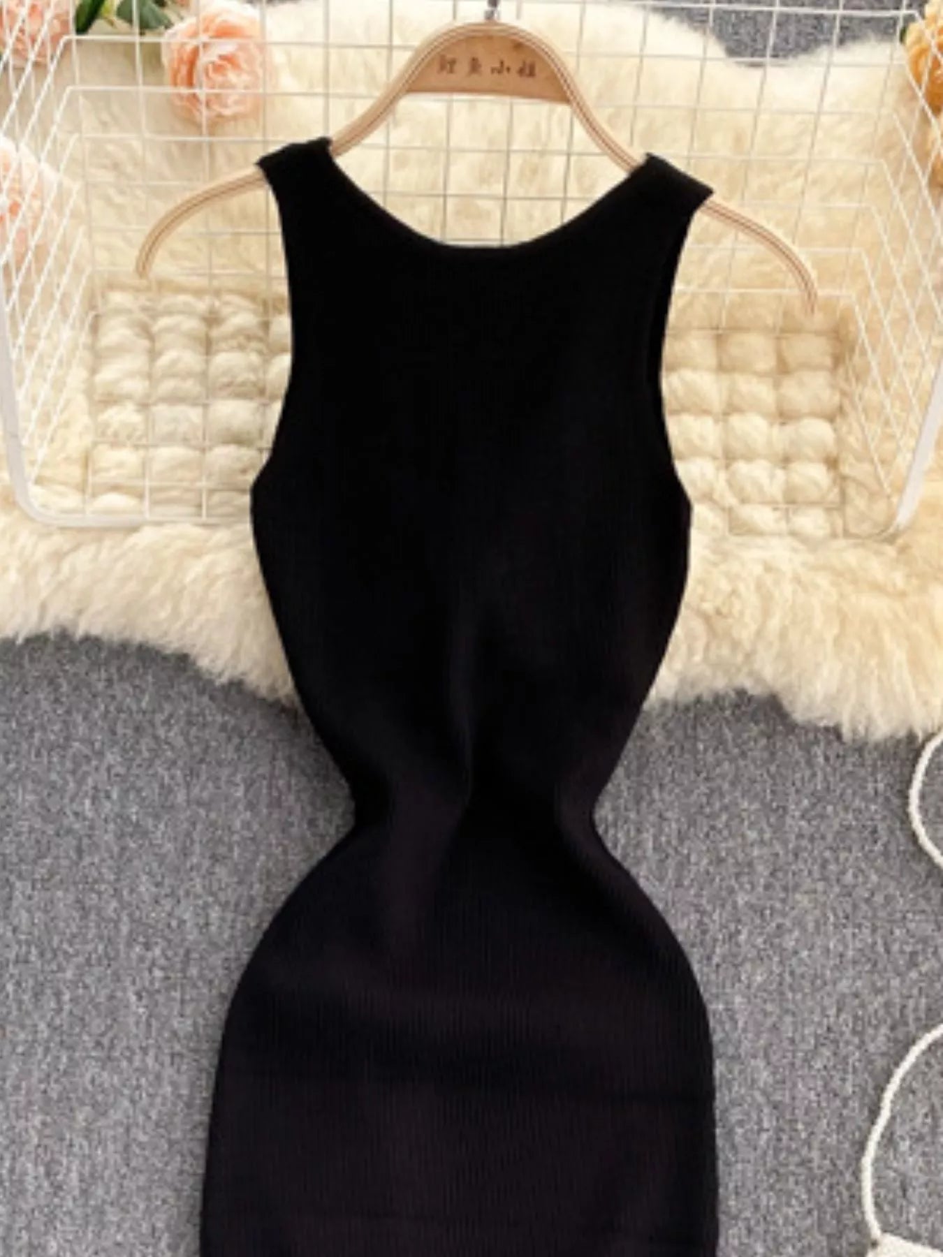 Knot Back Sleeveless Knit Bodycon Midi Dres