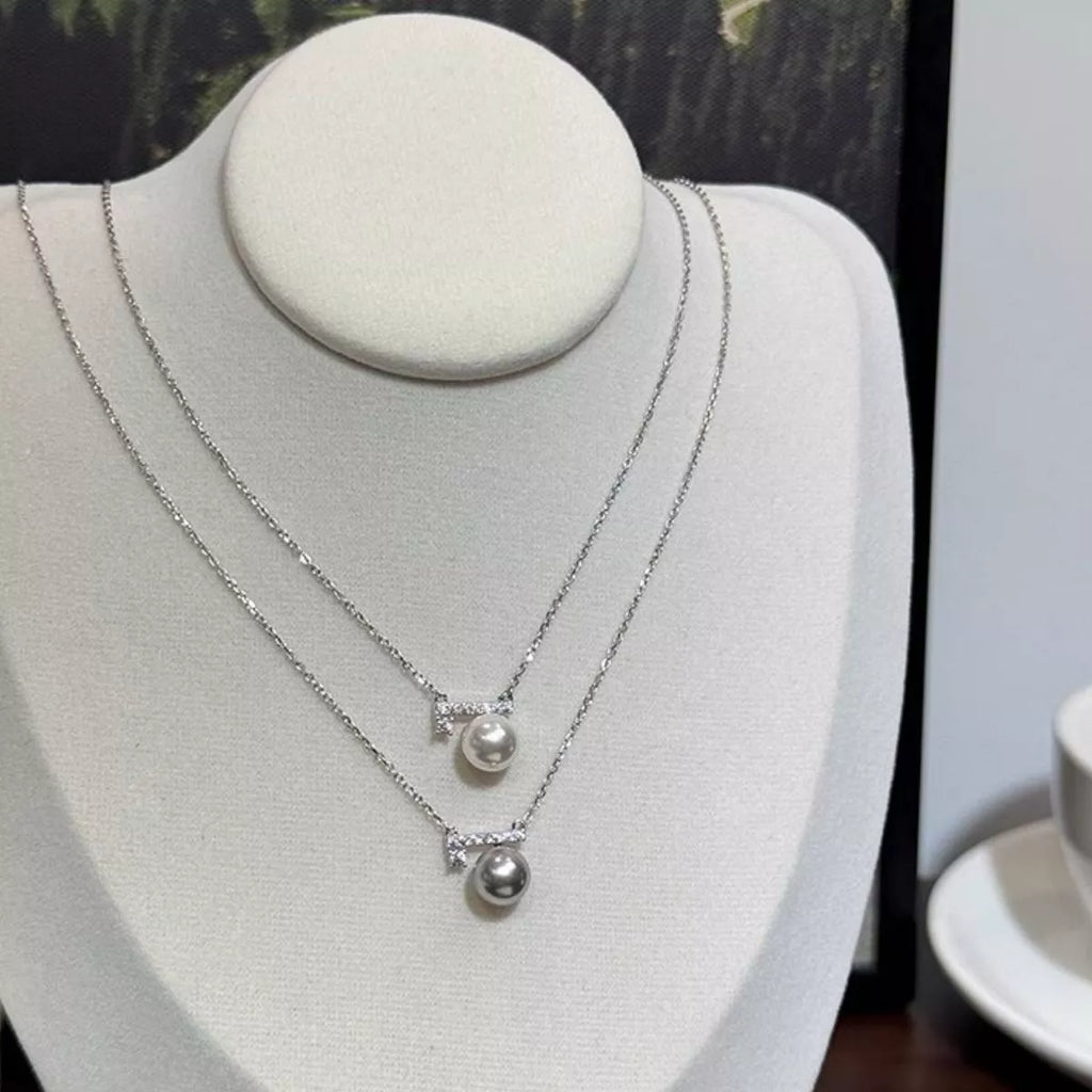 Pearl Pendant Necklace