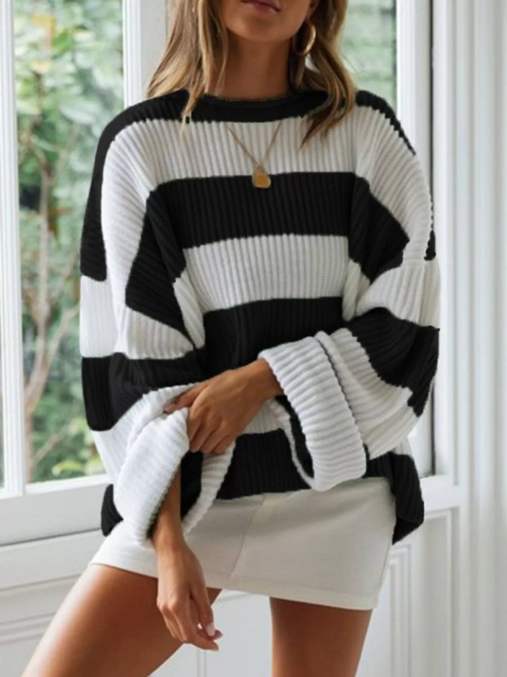 Contrast Striped Round Neck Sweater