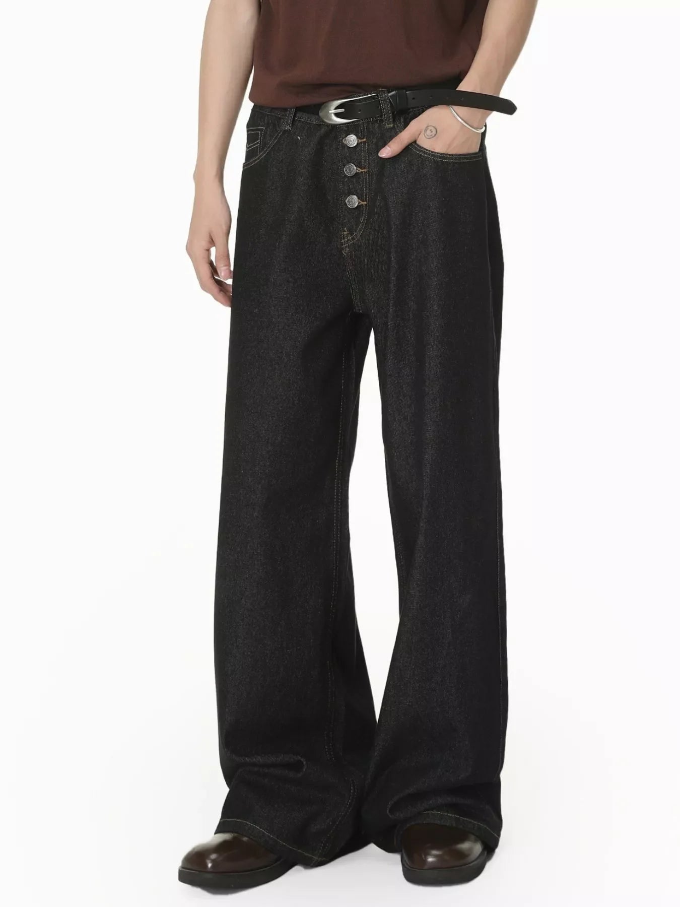 Men's Loose Fit Button-Fly Jeans
