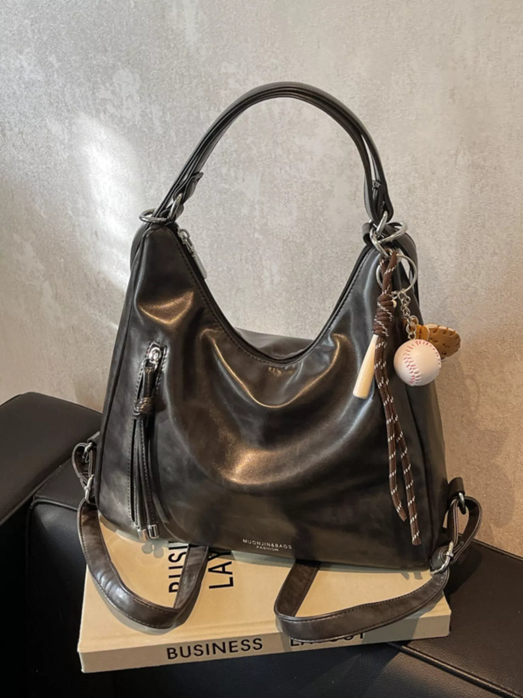 Vintage Style Leather Shoulder Bag