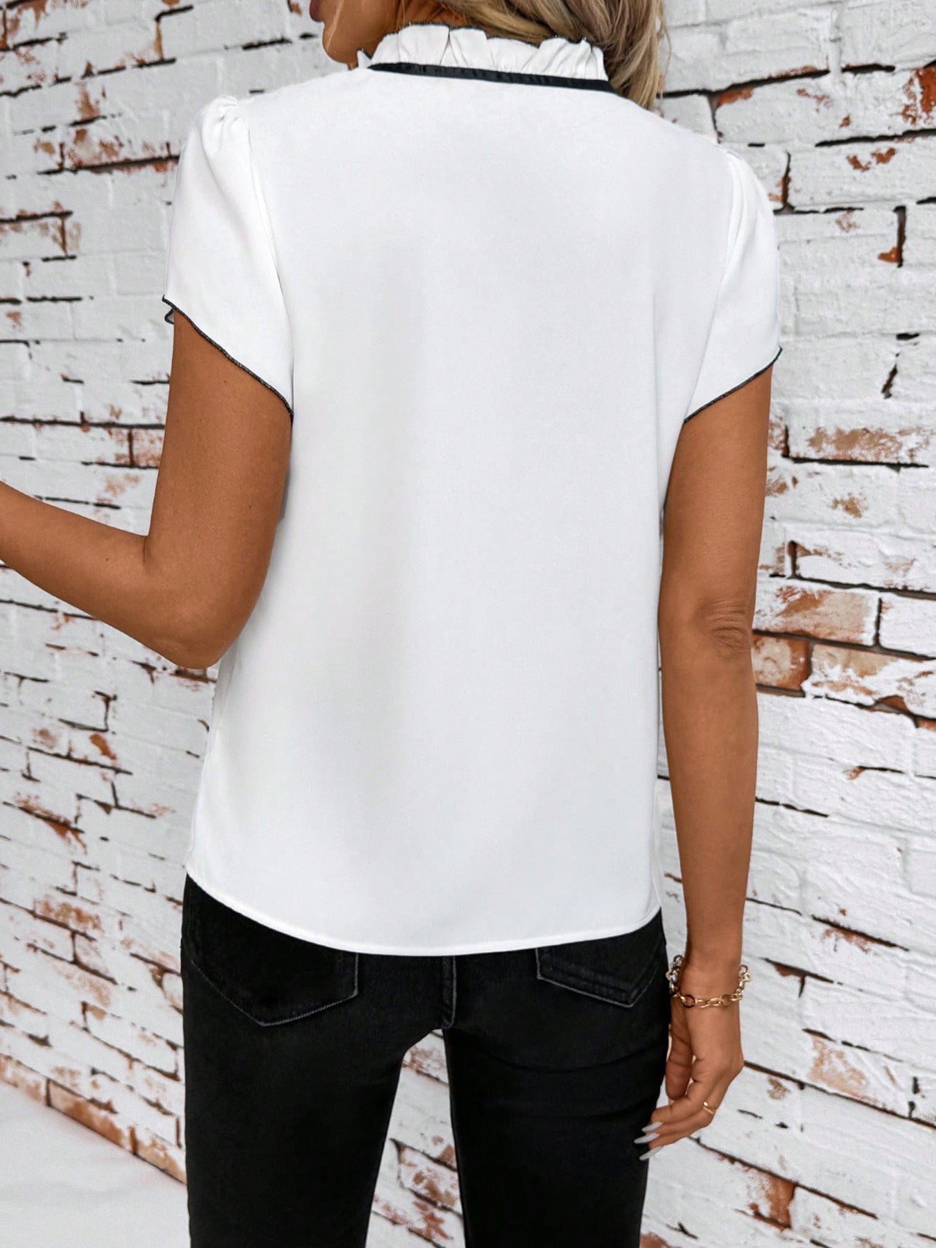 Tie Neck Short Sleeve Blouse
