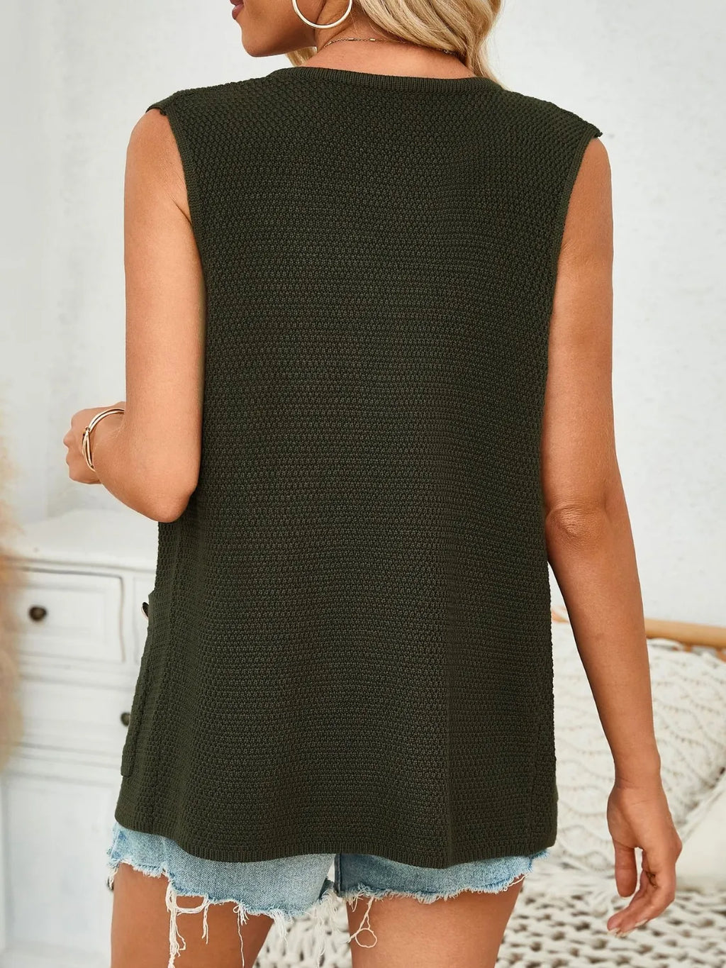 Button Down Round Neck Knit Vest