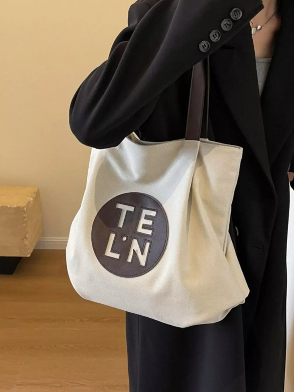 Contrast Canvas Shoulder Bag