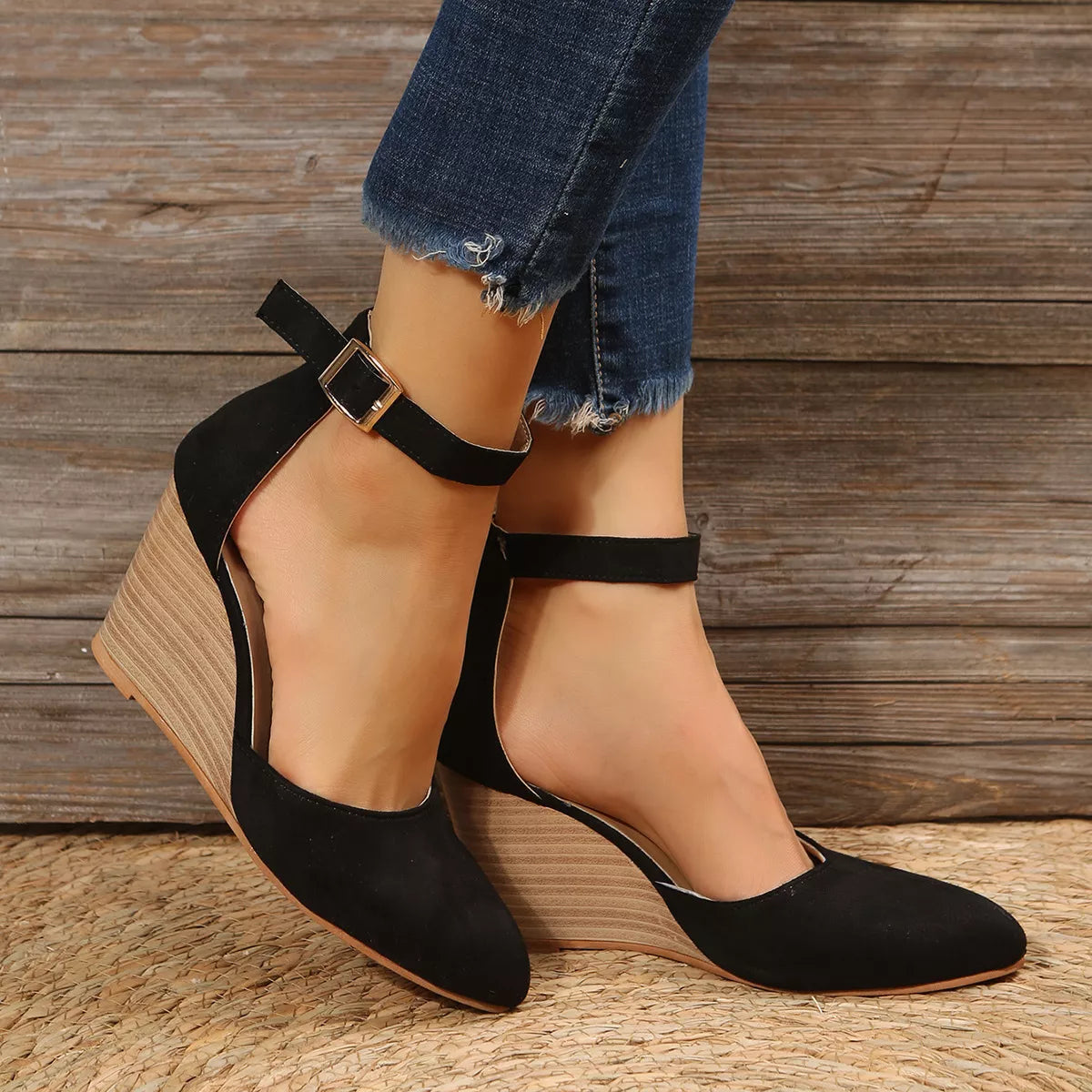 Point Toe Wedge Sandals