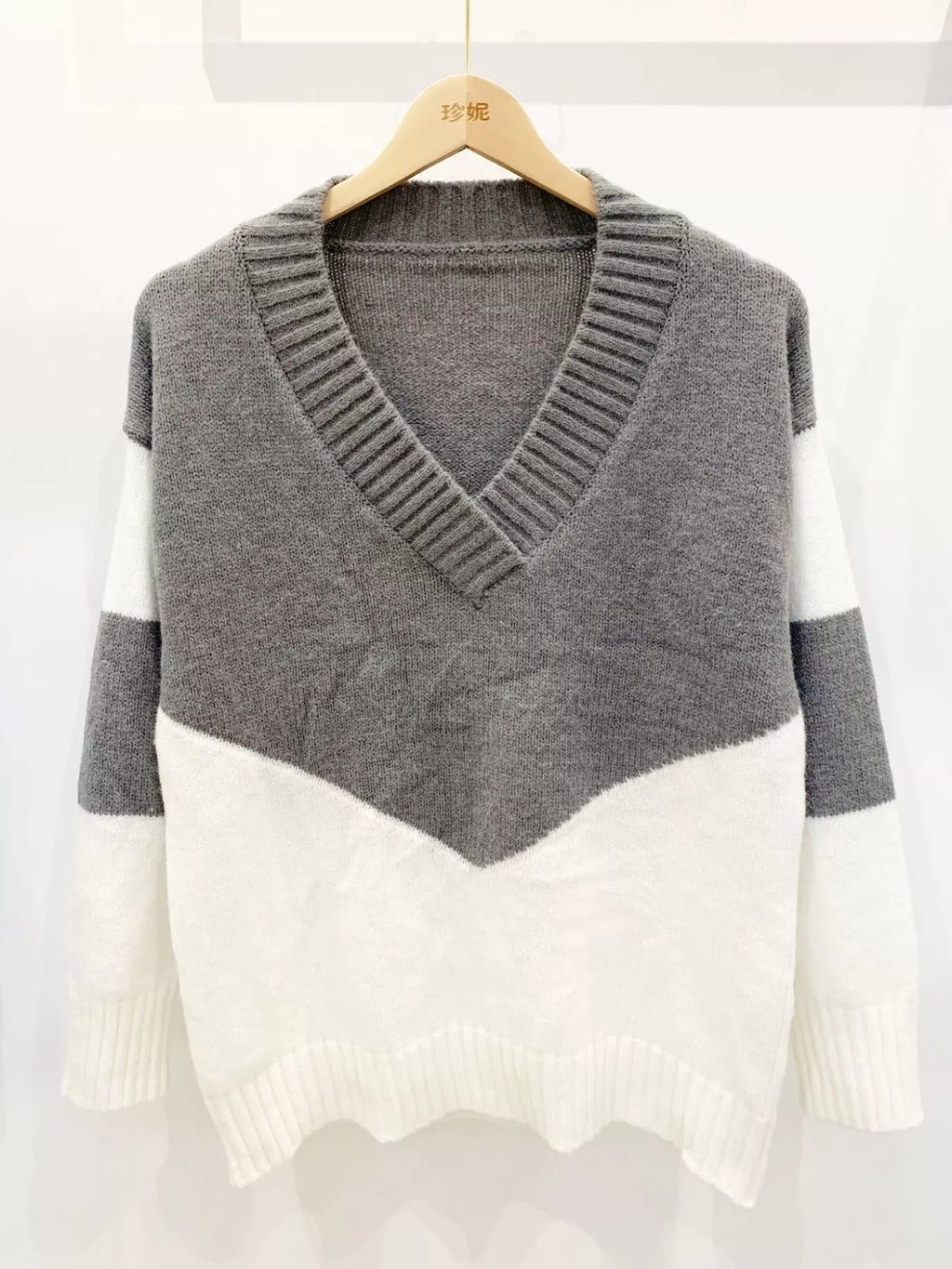 Color Block V-Neck Knit Sweater