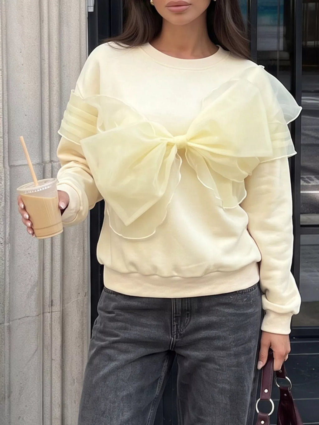 Bow Round Neck Long Sleeve Sweatshirt