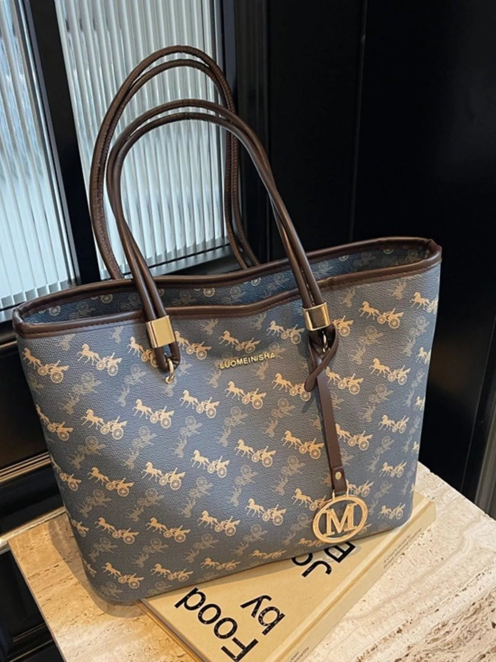 Printed Tote Shoulder Bag
