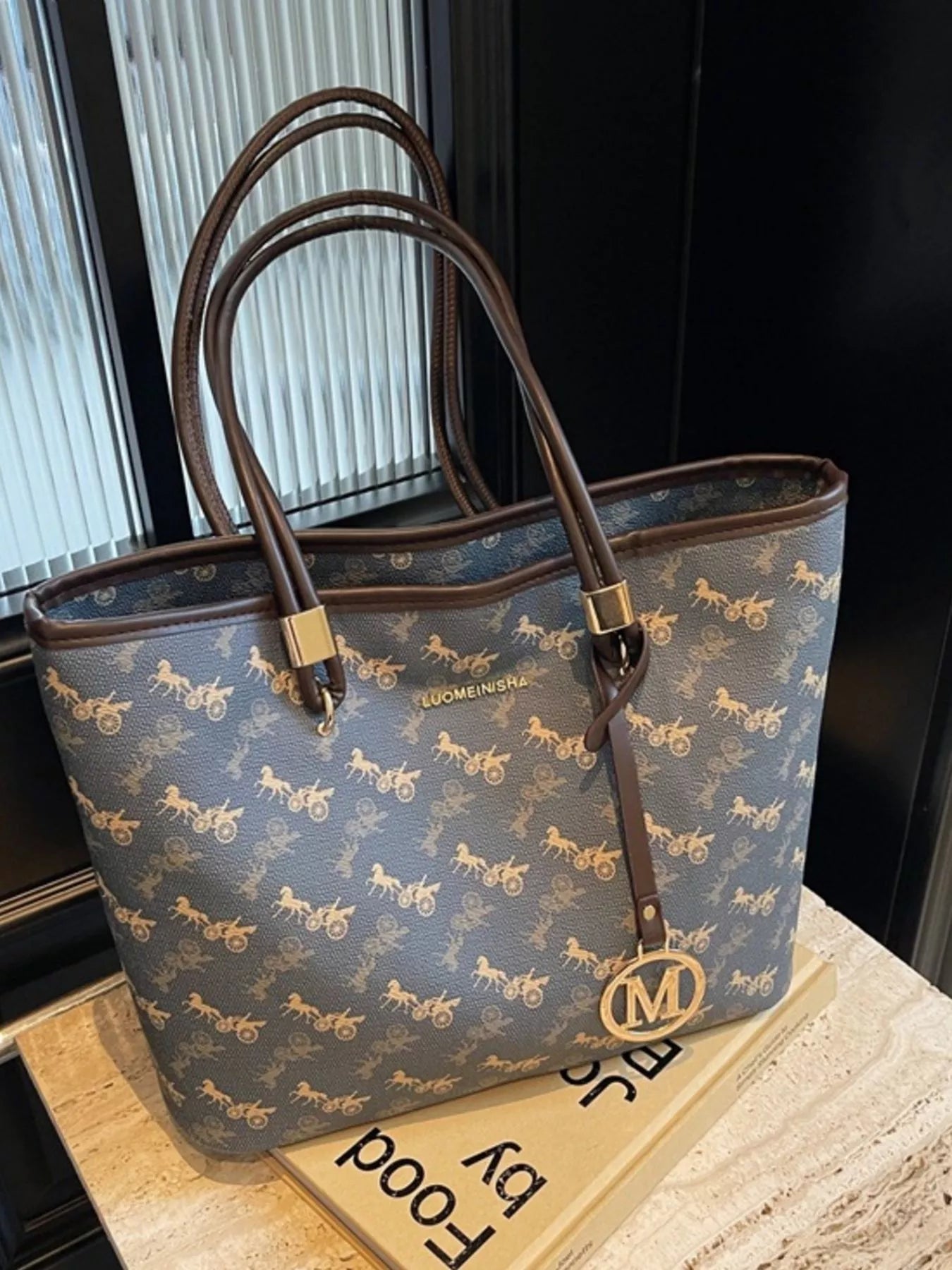 Printed Tote Shoulder Bag