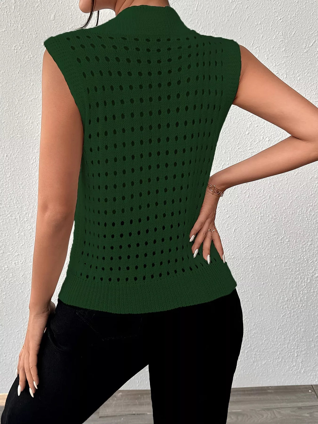 Hollow Out Round Neck Knit Tank