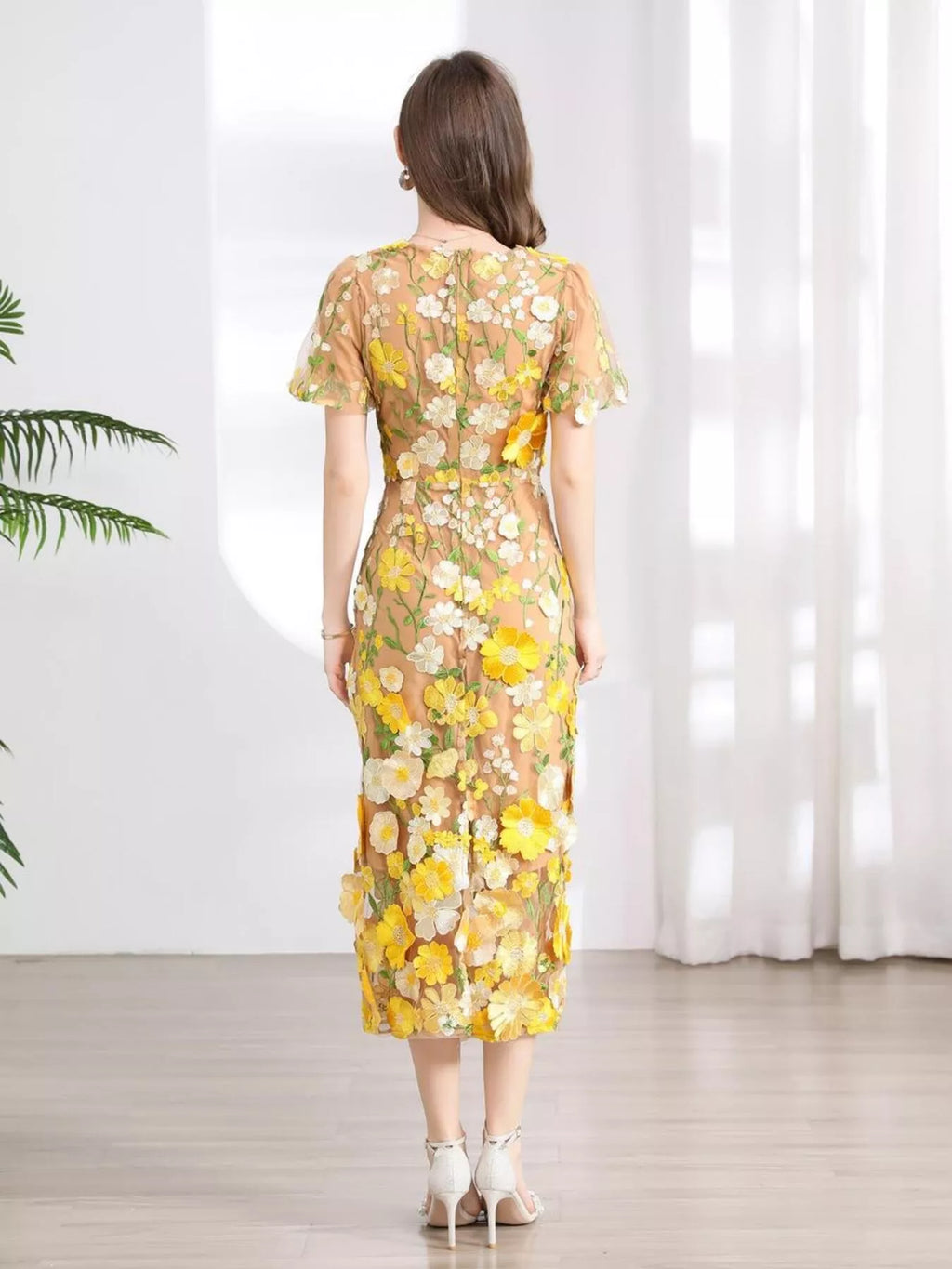 Floral Embroidered Puff Sleeve Midi Dress