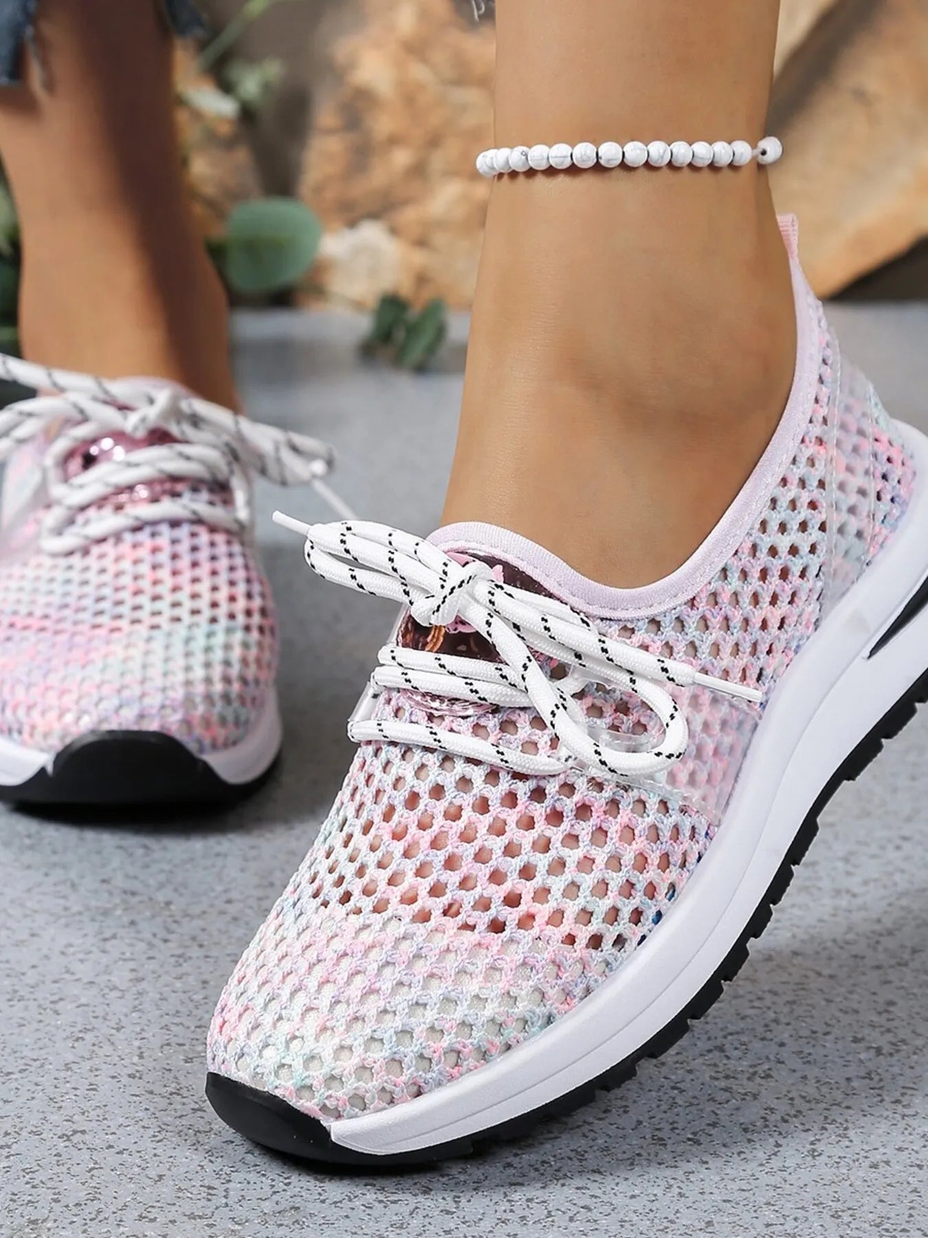 Mesh Breathable Lace Up Athletic