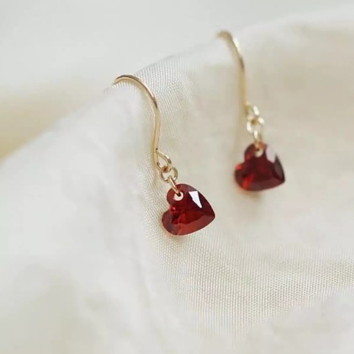 Zircon Heart Drop Earrings