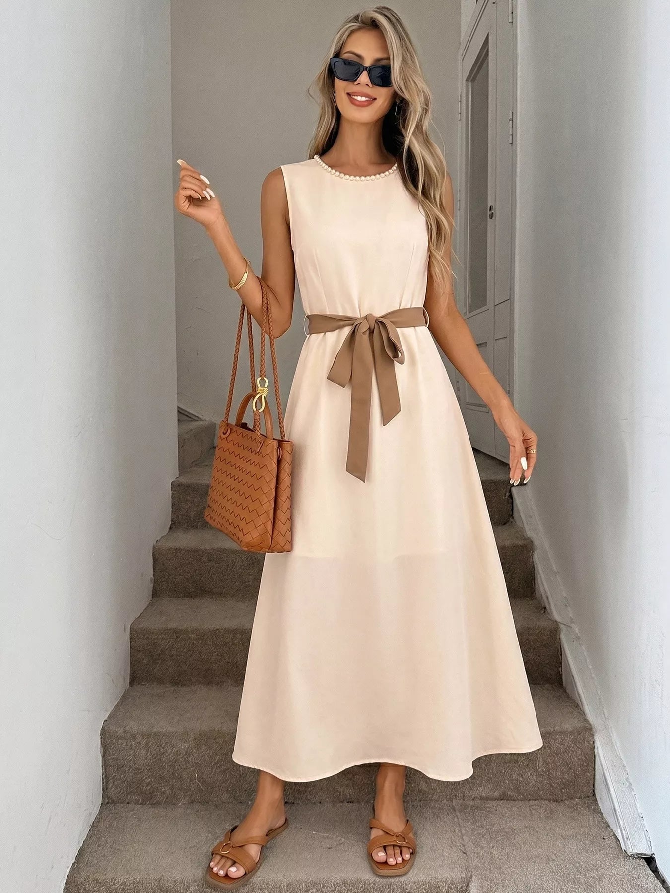 Sleeveless A-Line Midi Dre