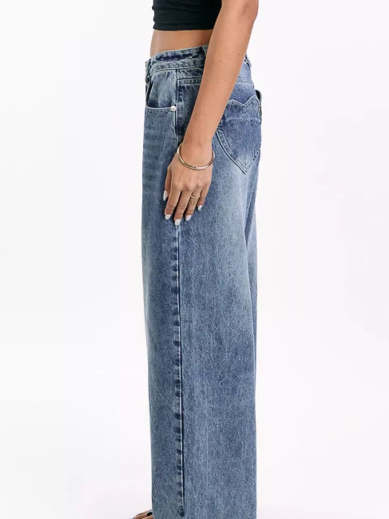 Pocketed Wide leg Jeans