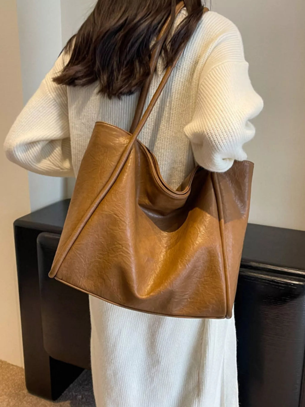 Vintage Style Large Capacity Shoulder Bag