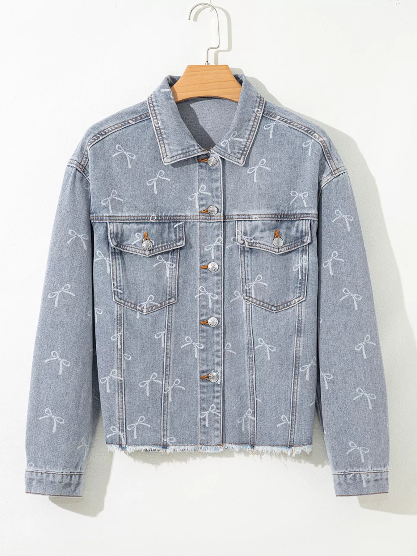 Bow Knot Print Light Wash Raw Hem Denim Jacket