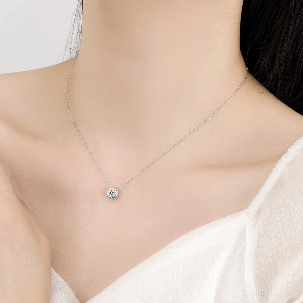 1 Carat Moissanite 925 Sterling Silver Pendant Necklace