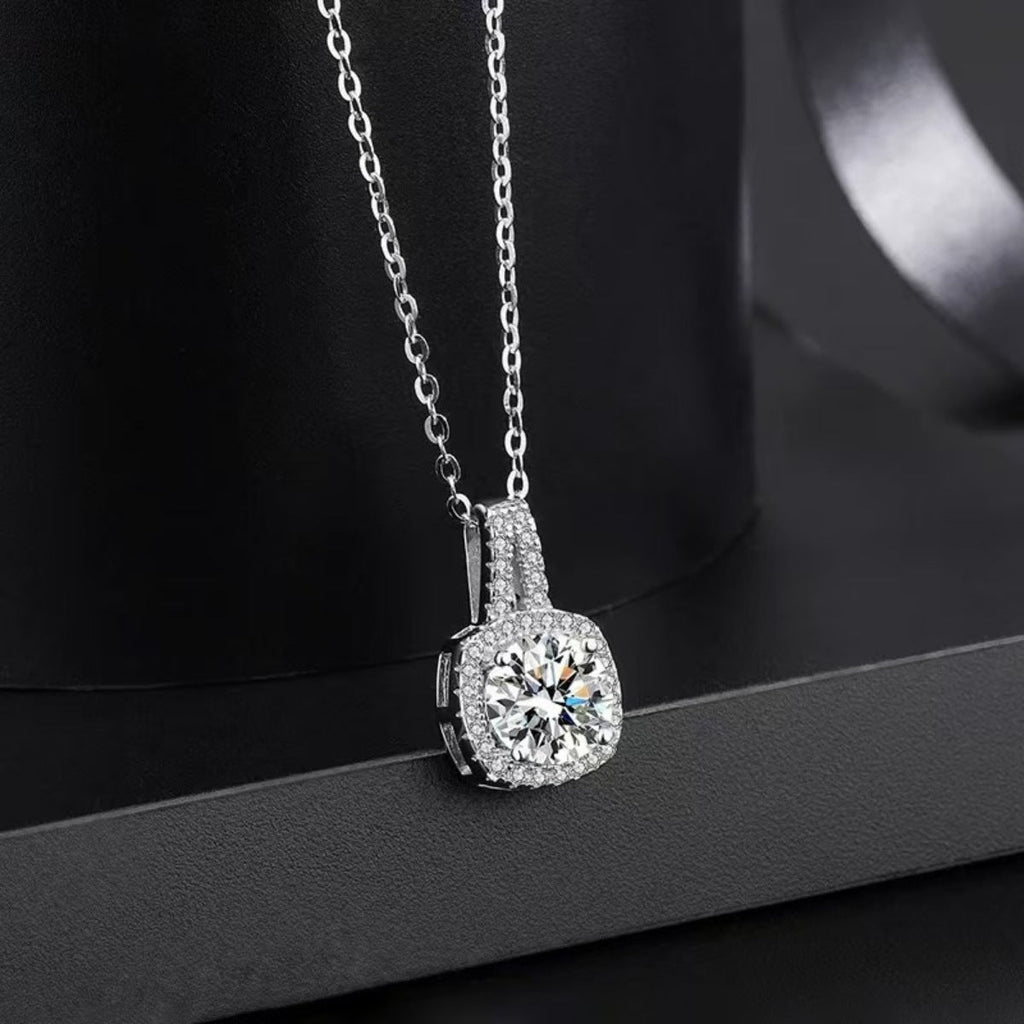 1 Carat Moissanite 925 Sterling Silver Pendant Necklace