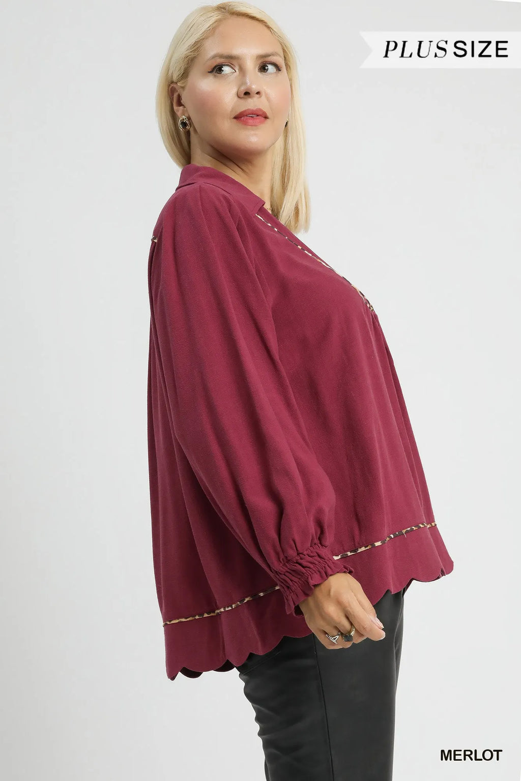 Umgee Full Size Linen Scallop Hem Blouse with Contrast Trim Plus Size