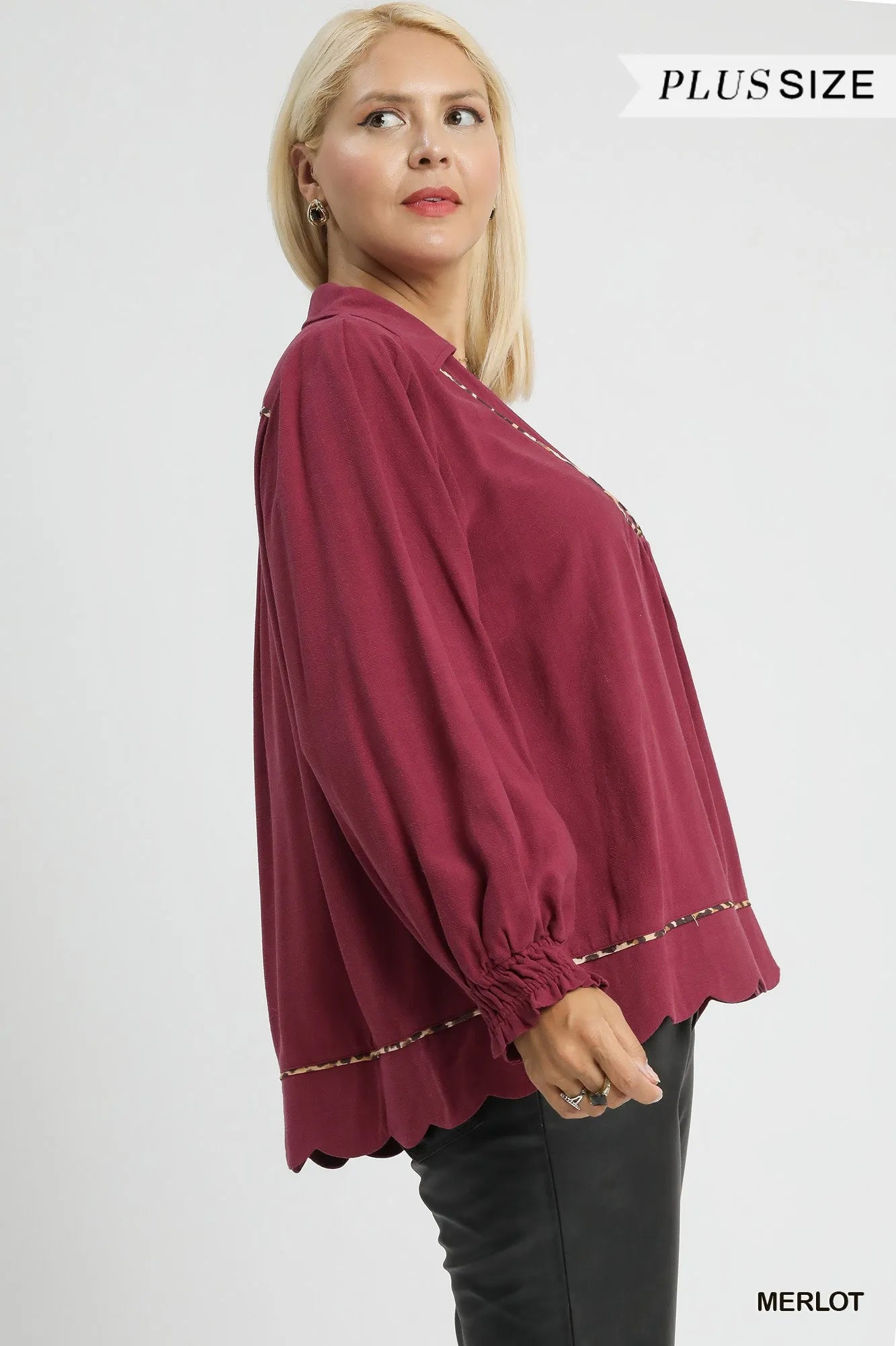 Umgee Full Size Linen Scallop Hem Blouse with Contrast Trim Plus Size