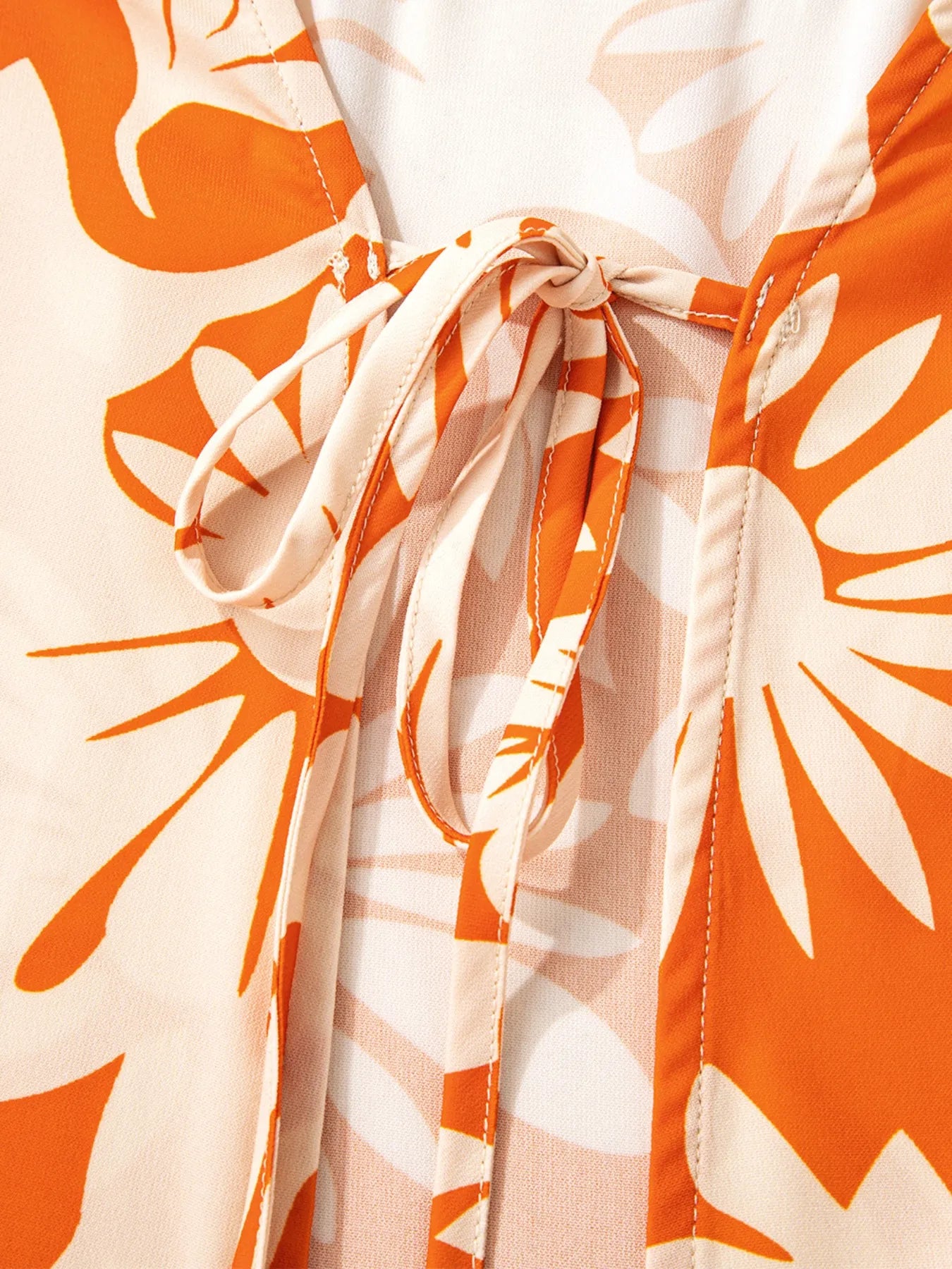 Printed Tie Back Balloon Sleeve Blouse