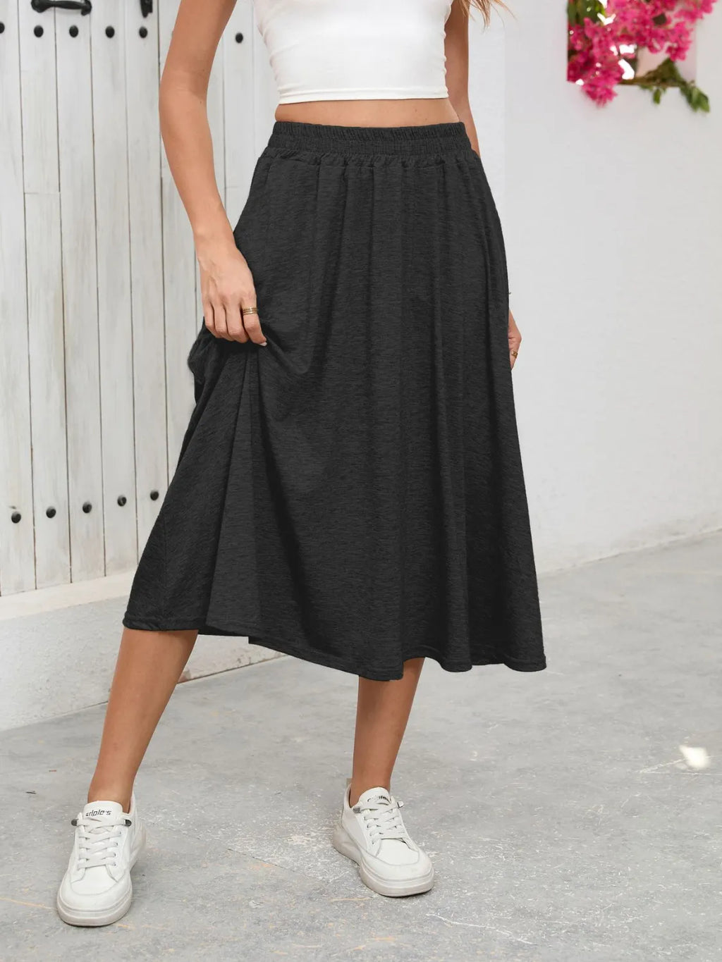 Elastic Waist Skirt With Pockets