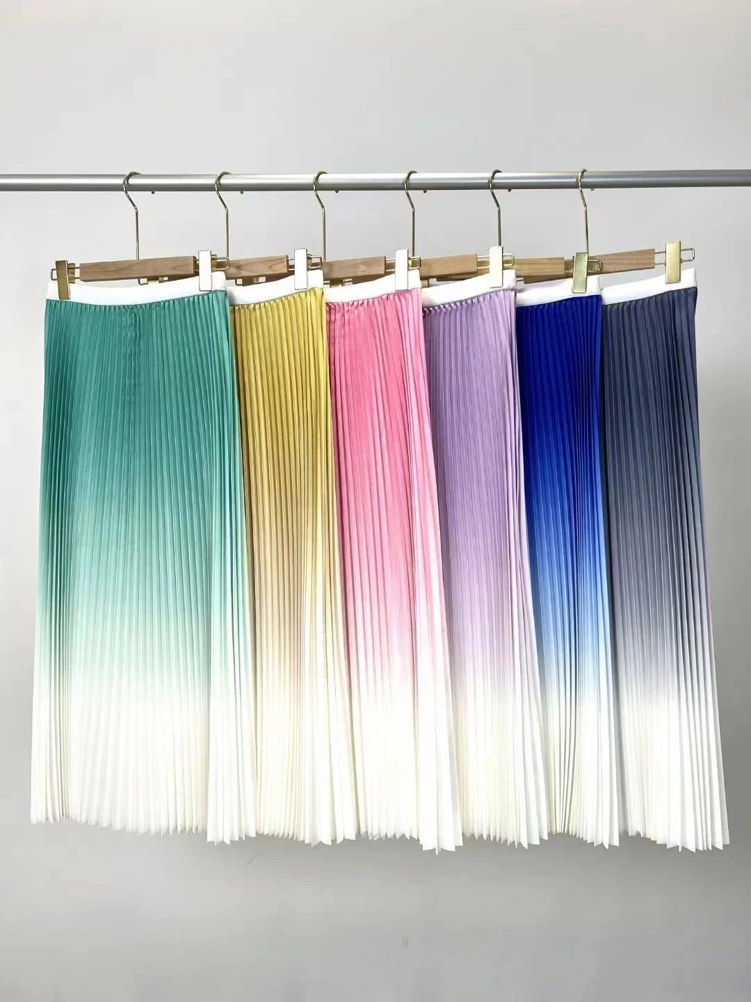 Women Summer Fashion Gradient Color 2 Pieces Dress Sets Chic Stretchy Pullover Tops & Midi Pleated Skirt Outfits