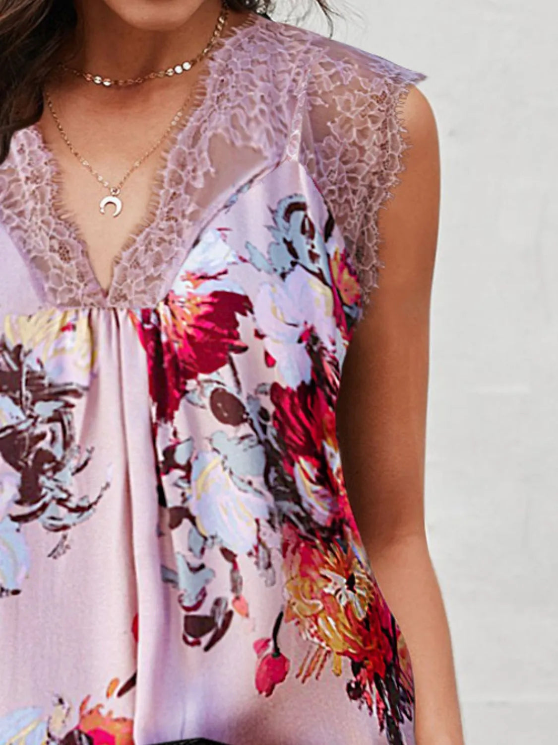 Lace Detail V-Neck Tank