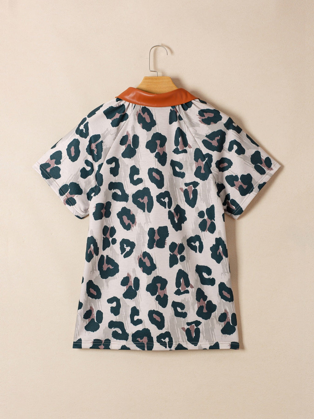 \Leopard Print Button Contrast Collared Short Sleeve Blouse