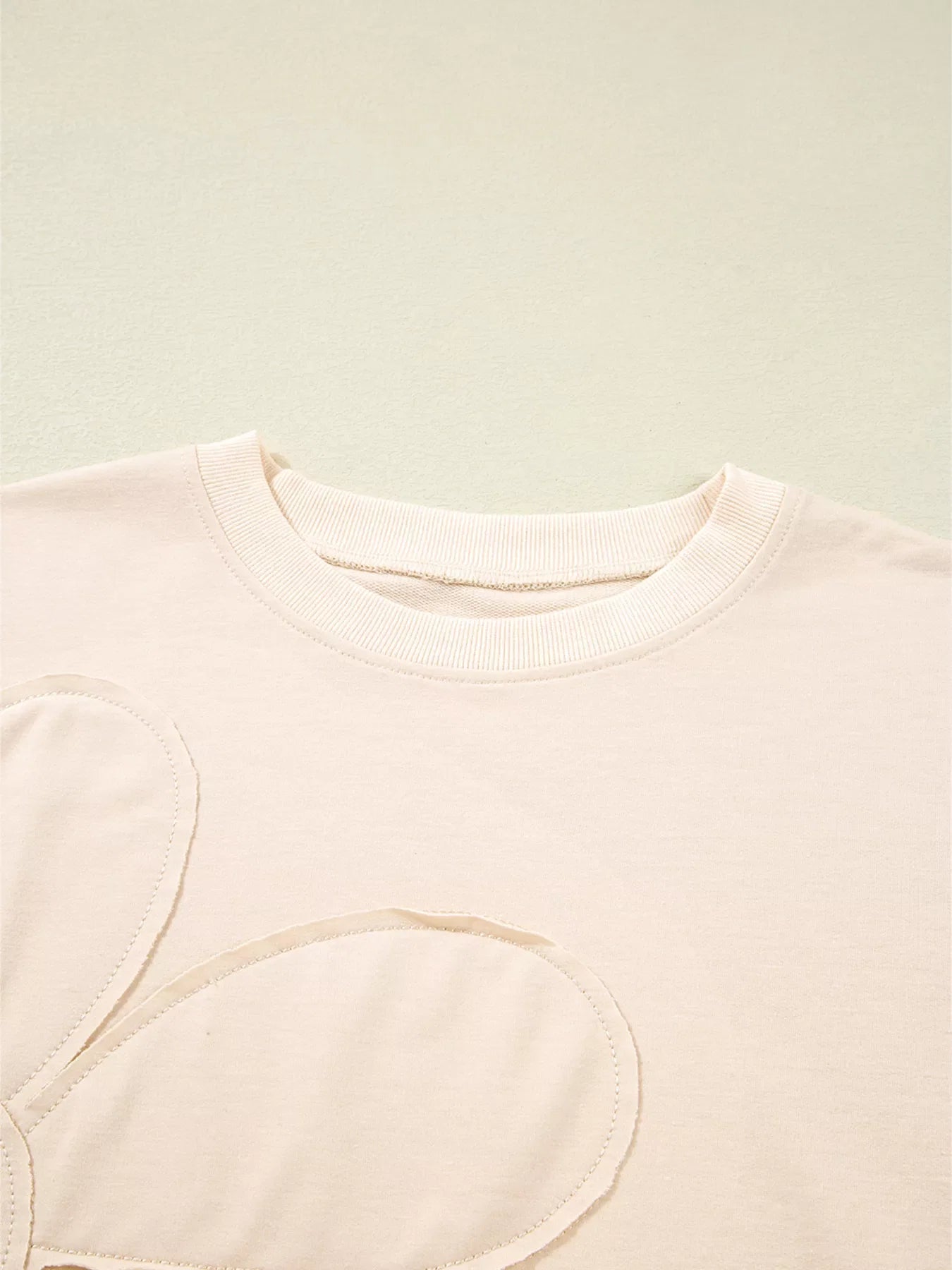 Raw Edge Flower Patch Drop Shoulder Casual Top