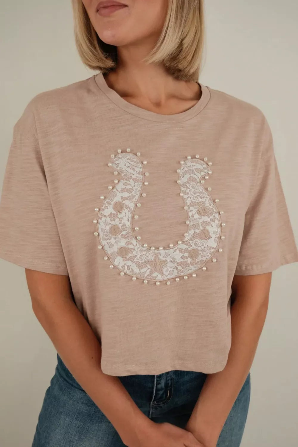 Horseshoe Lace Pearl Detail T-Shirt
