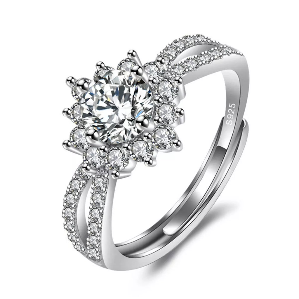 1 Carat Moissanite 925 Sterling Silver Flower Ring