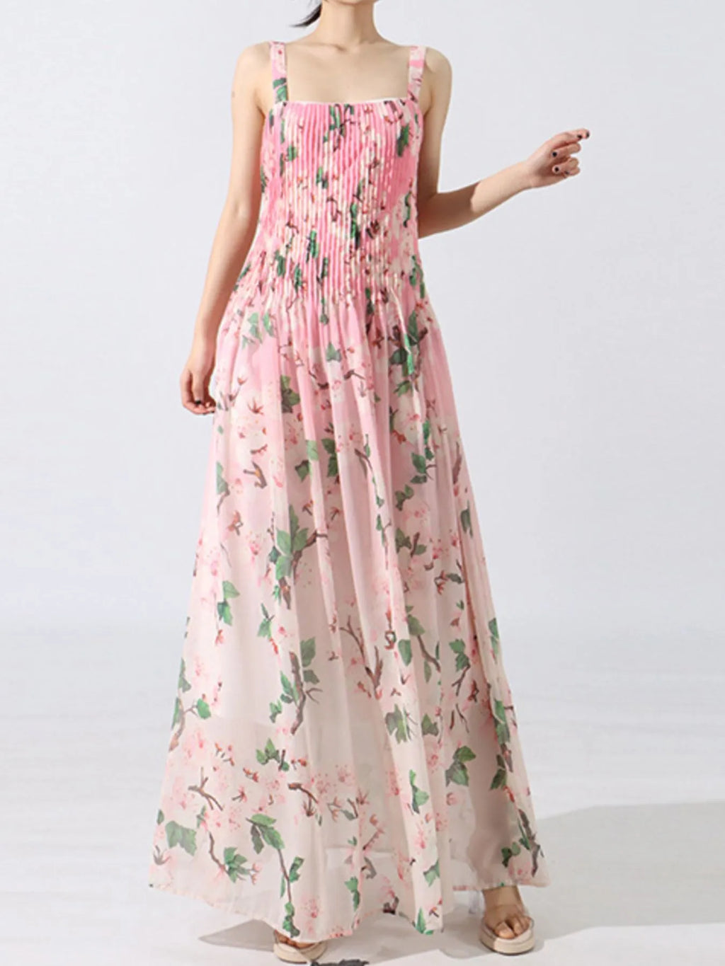 Floral Print Pleated Maxi Dress