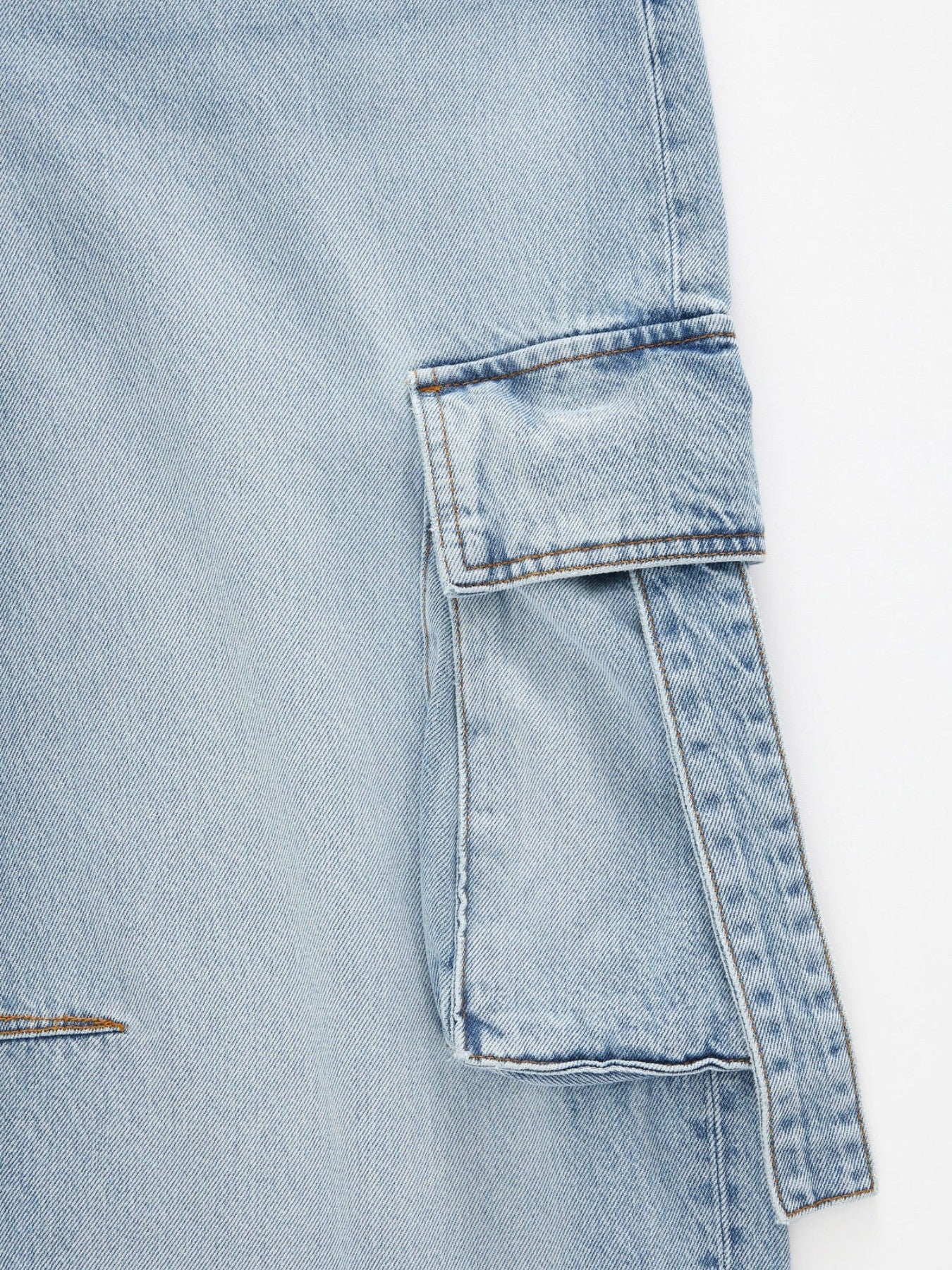 Vintage Wash Wide Leg Cargo Jeans