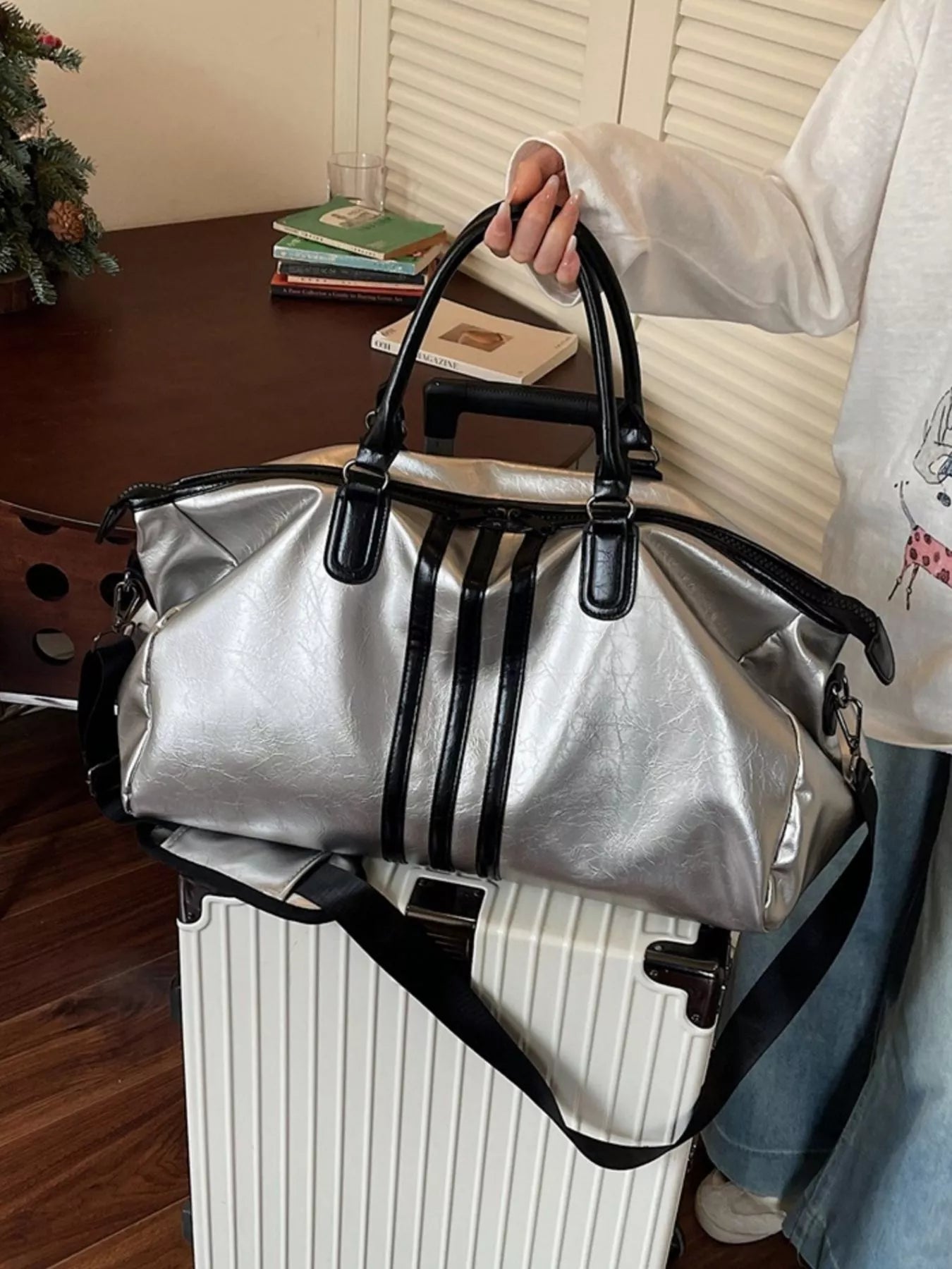 Duffle Bag with Three Stripes