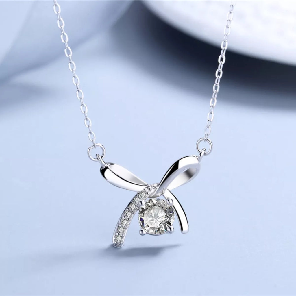 925 Sterling Silver Zircon Ribbon Pendant Necklace