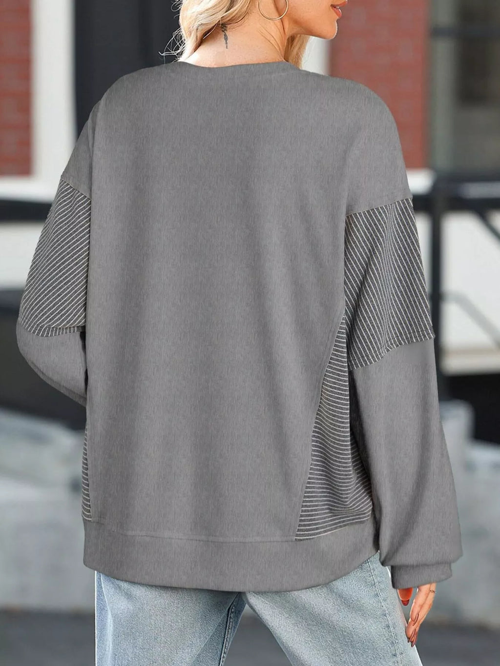 Striped Round Neck Long Sleeve Sweatshirt