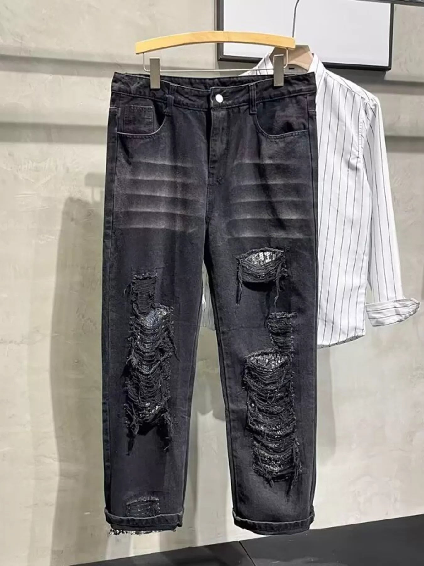 Men's Plus Size Distressed Slim Fit Jeans