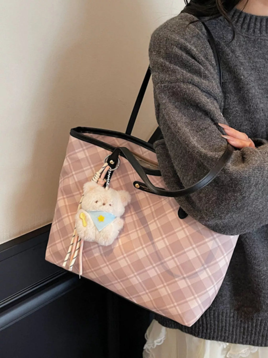 Plaid Pattern Shoulder Bag